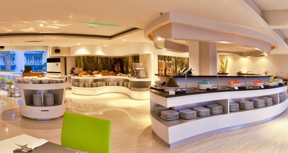 Eden Hotel Кута Екстериор снимка